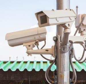 Jak przewag daj atrapy kamer nad prawdziwymi kamerami CCTV?